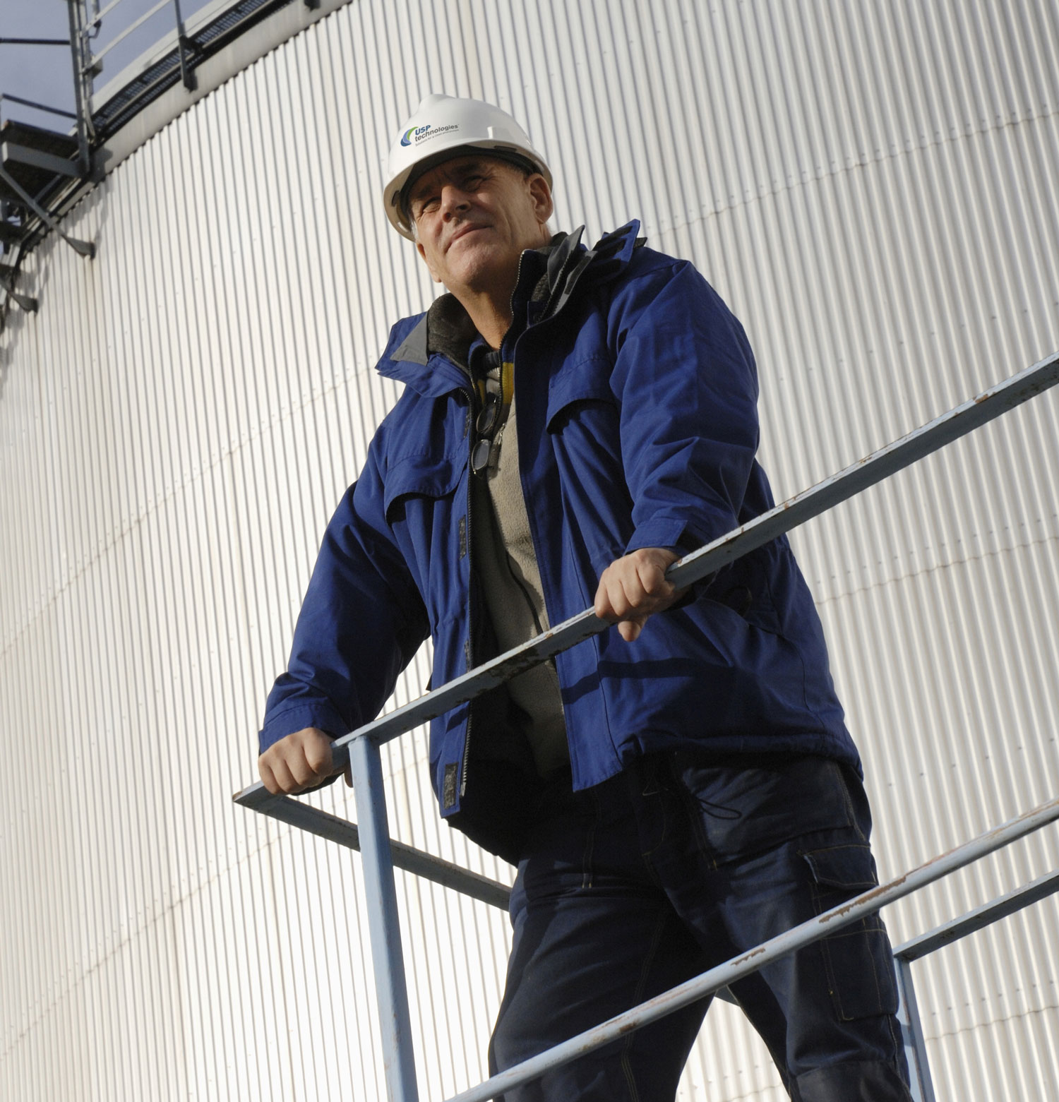 USP service manager in hardhat