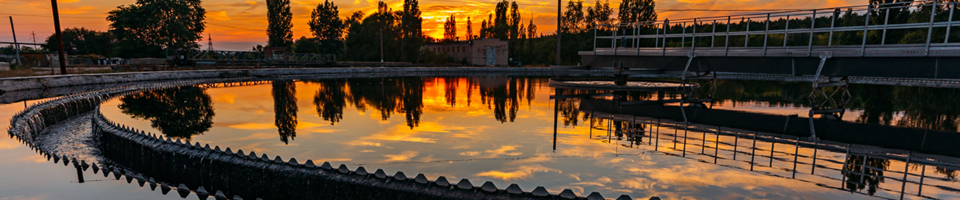 municipal clarifier with hydrogen peroxide and wastewater odor control